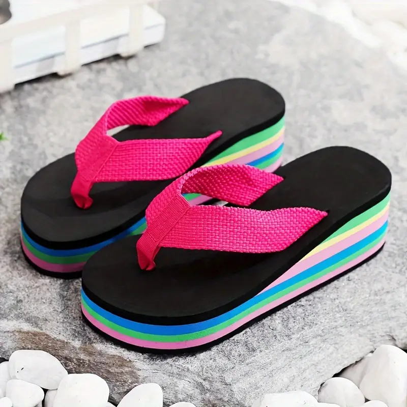 [PAGUE 1, LEVE 2] Chinelo Plataforma Antiderrapante Feminina - Raibow